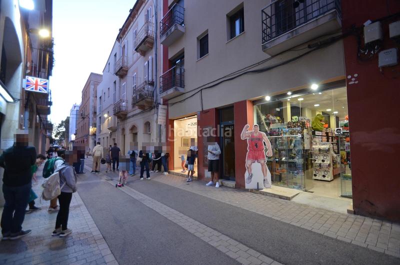 Foto 5452601a-1ce3-40ba-85e9-a1b4557f2864. Pas-de-porte local commercial dans Centrevila Vilanova i la Geltrú