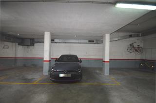 Autoparkplatz in Sant Joan. Dos plazas de párquing en venta