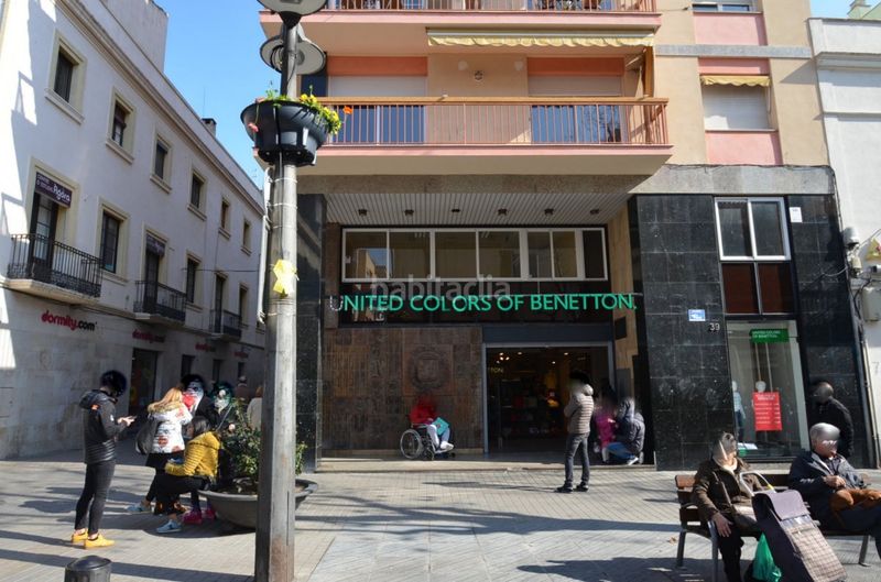 Foto a5b4b6a9-c1ee-4bda-890c-94d0c37a6d5e. Miete büro in avenida francesc macia 3 in Molí de Vent Vilanova i la Geltrú