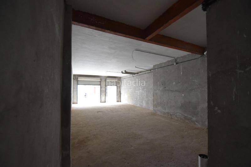 Foto 8b2034b6-b6cc-40fa-879f-d61fa8d98b2f. Local comercial local en venta muchas posibilidades en Vilanova i la Geltrú