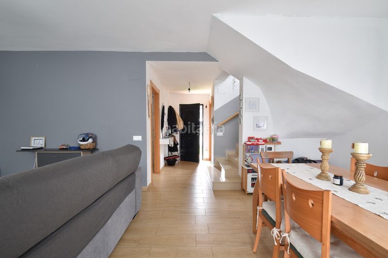 Foto 1193a155-cda4-4789-ae2a-c8a6d23becfe. Casa adossada a Cunit residencial Cunit