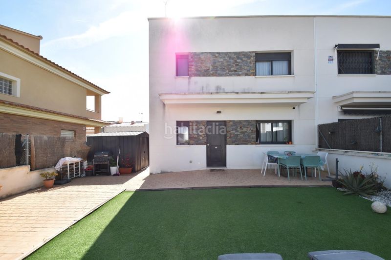 Foto 2029cef6-97e3-4583-8ff3-27db926ce24e. Casa adossada a Cunit residencial Cunit