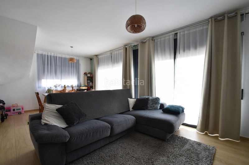 Foto ab79604c-1658-49e9-ab3d-be4bc3927ab8. Casa adossada a Cunit residencial Cunit