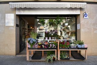 Local Comercial  Rambla salvador sama. Local comercial en venta