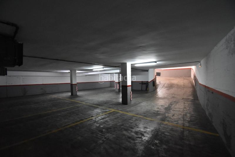 Foto 8c28c3bf-b8f7-44e8-9e9d-ee8812368b08. Parking coche plaça de párquing en venta en Centrevila Vilanova i la Geltrú