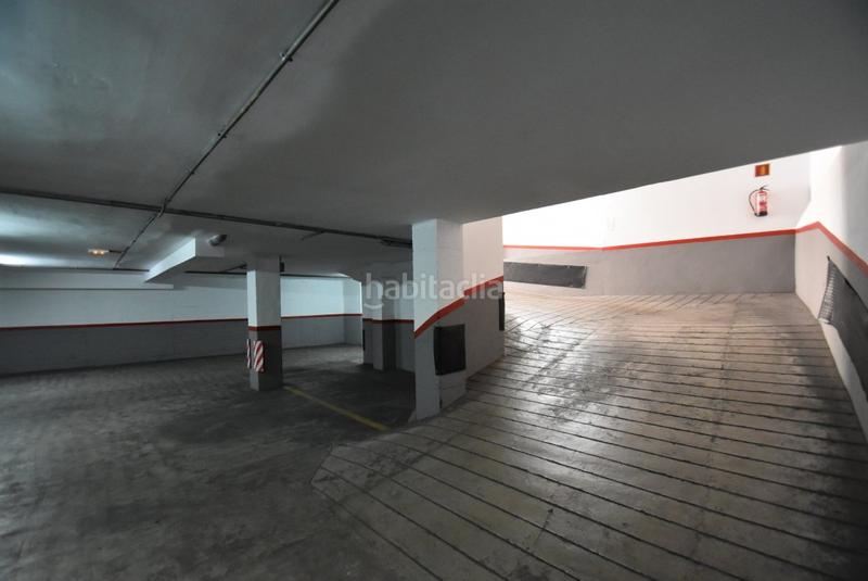 Foto a6c1648e-4b29-4341-8a16-d3a8888e1a57. Parking coche plaça de párquing en venta en Centrevila Vilanova i la Geltrú