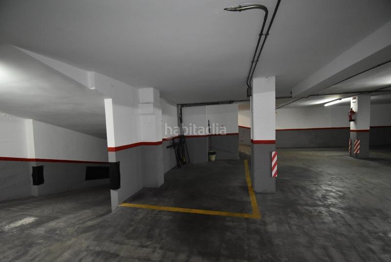Foto fc4e7963-f8a0-4982-9edb-19fff51e7ce1. Parking coche plaça de párquing en venta en Centrevila Vilanova i la Geltrú