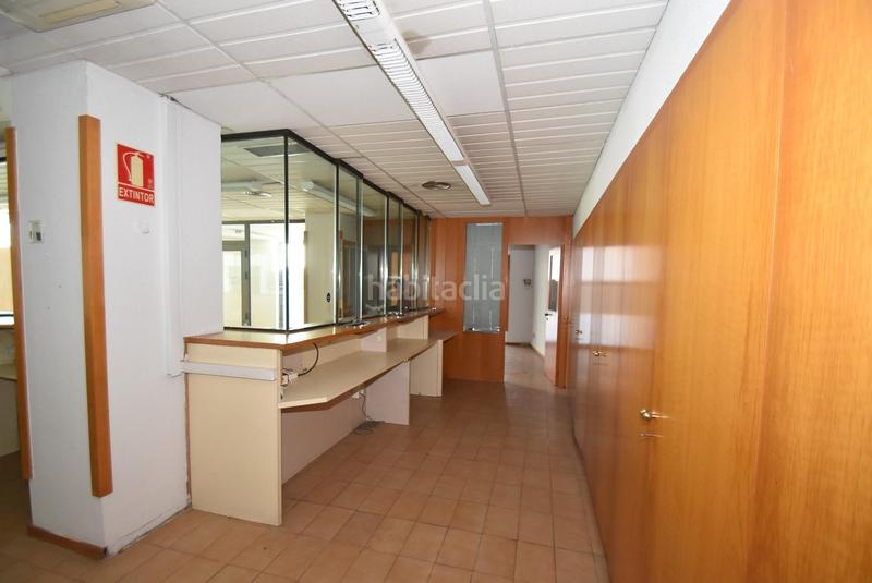 Foto 6cb70244-c3aa-4431-a138-2ec751bc70e1. Rent business premise in calle casernes 34 in Centrevila Vilanova i la Geltrú