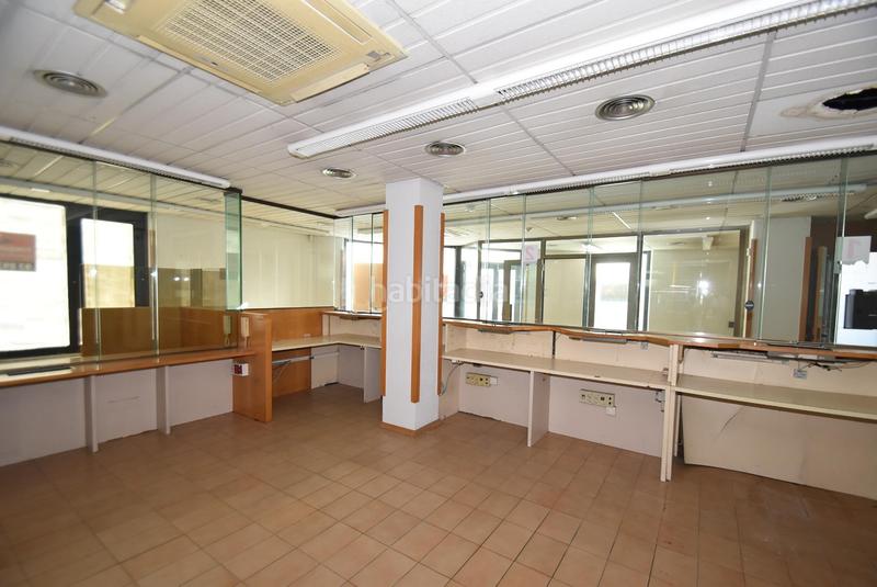 Foto 8e37132c-8a70-47c8-b327-a88fe1d1c1e1. Rent business premise in calle casernes 34 in Centrevila Vilanova i la Geltrú