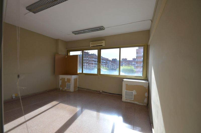 Foto e3eed808-8f76-4e53-b7b5-38f76204d23b. Miete büro in soler i carbonell 28 in Centrevila Vilanova i la Geltrú