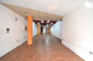 Lloguer Local Comercial a Calle olesa de bonesvalls  local esquerra 11. Local comercial en alquiler