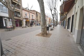 Lloguer Local Comercial a Centrevila. Local comercial de alquiler