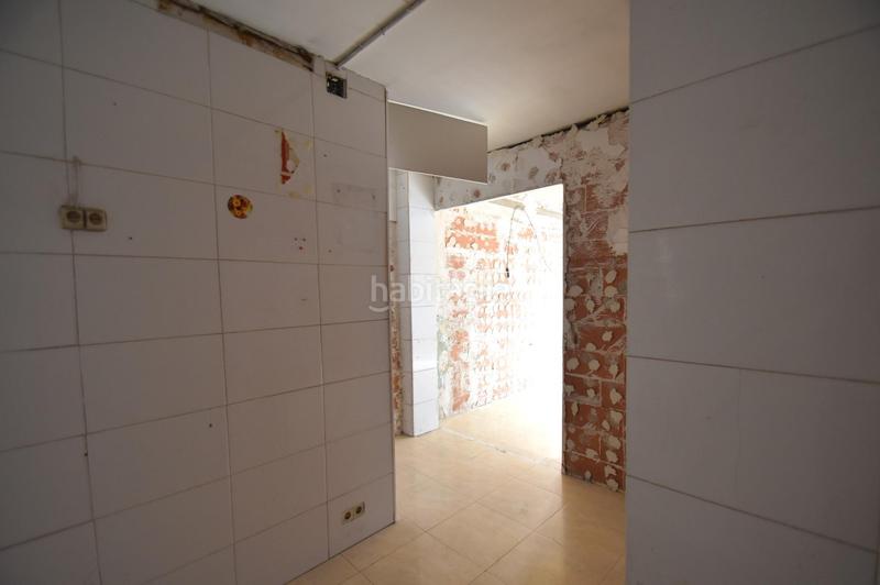 Foto a4f04a8d-5fd6-422d-9701-b358611f8730. Lloguer local comercial a Sant Joan Vilanova i la Geltrú