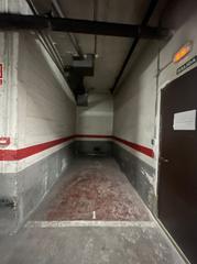 Aparcament cotxe a La Salut. Parking en venta la salut