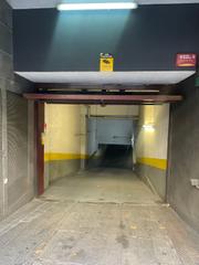 Alquiler Parking coche en LAntiga Esquerra de lEixample. Parking en alquiler