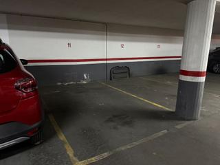 Affitto Posto auto in La Salut. Plaza de parking en alquiler  verge de montserrat 12
