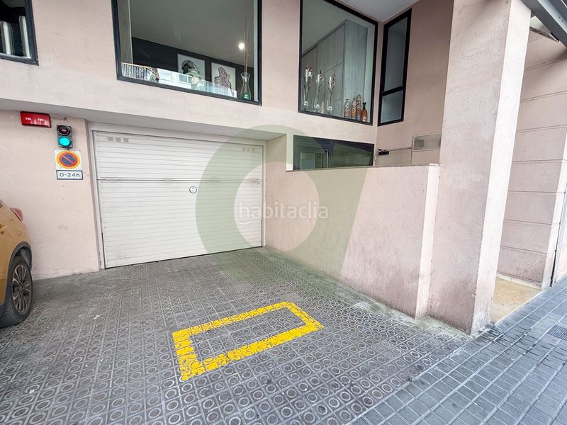 Foto 9017026a-028f-4223-8453-c3b3206fc25d. Aparcament cotxe a El Camp d´en Grassot i Gràcia Nova Barcelona