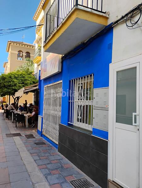 Foto 70f000ac-d363-4f48-9e02-fdb4a2ec9f40. Location local commercial dans plaza reyes católicos 3 dans Fuengirola