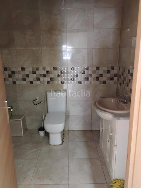 Foto f1e585ae-9c4d-47c8-ad0f-c18005c12d2e. Miete geschäftsraum in plaza reyes católicos 3 in Fuengirola