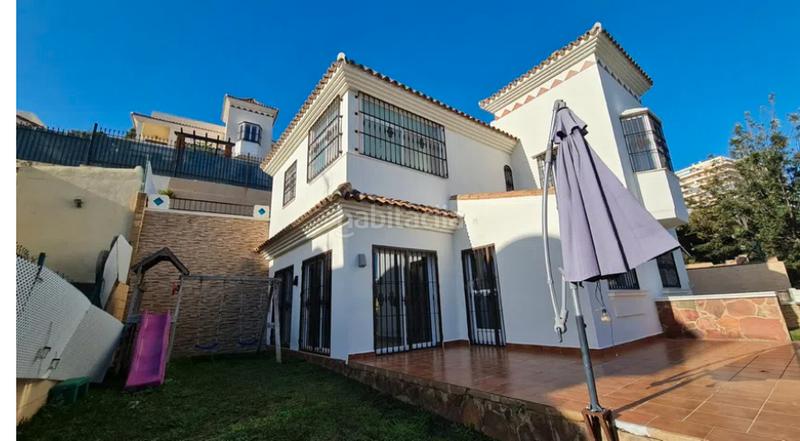 Foto 56c32420-6d39-46c3-b541-de6f457d6c0f. Xalet amb aparcament piscina a Zona Centro Comercial Torrequebrada Benalmádena