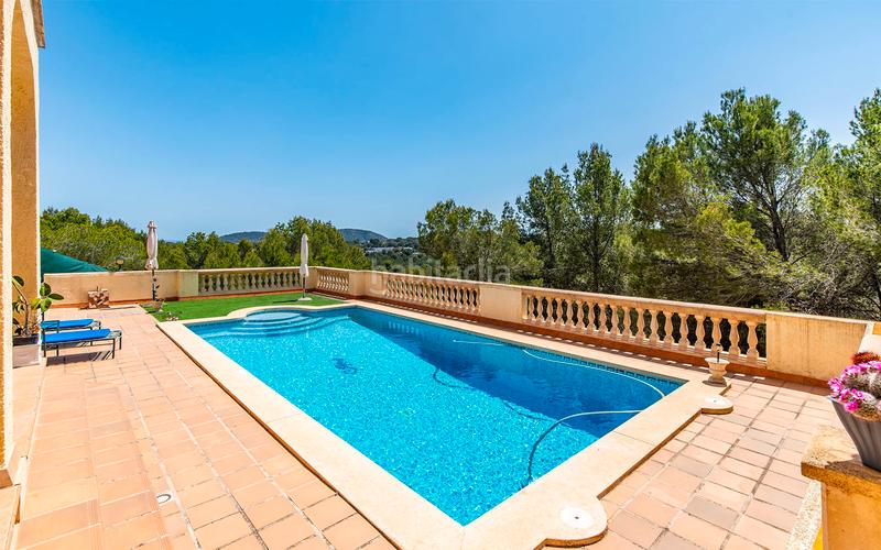 Foto ad14853b-a649-4d32-8d54-bb682e7fd897. Maison dans Costa de la Calma Calvià