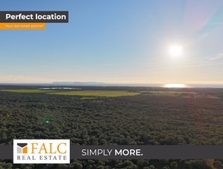 Terreno residencial en Ses Salines Poble. Espacio, tranquilidad, horizonte  una parcela edificable con pro