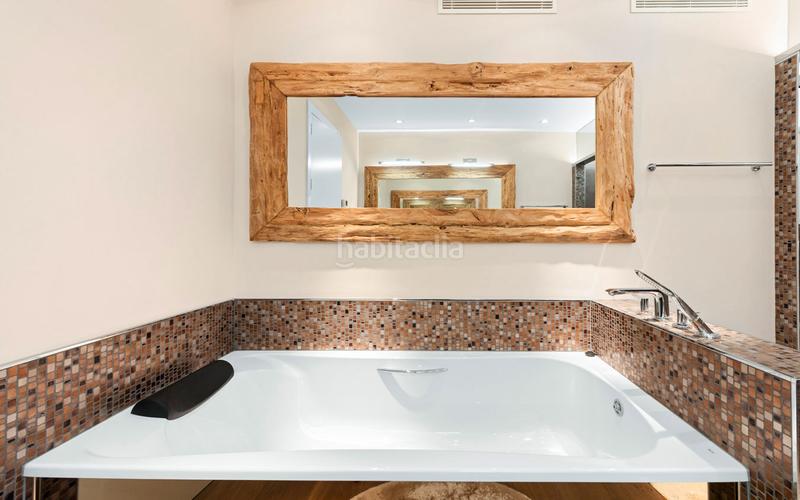 Foto 20bd0fc8-fb5b-463d-8649-59458b983f5c. Attico con piscina in Portals Nous Calvià