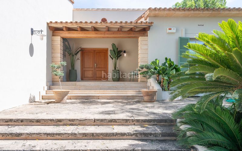 Foto 35cd91ee-5ee2-4eaf-9ce1-4d1d59a34d48. Masía chalet familiar de una sola planta con zona exterior bien cuidada en santa ponsa en Calvià