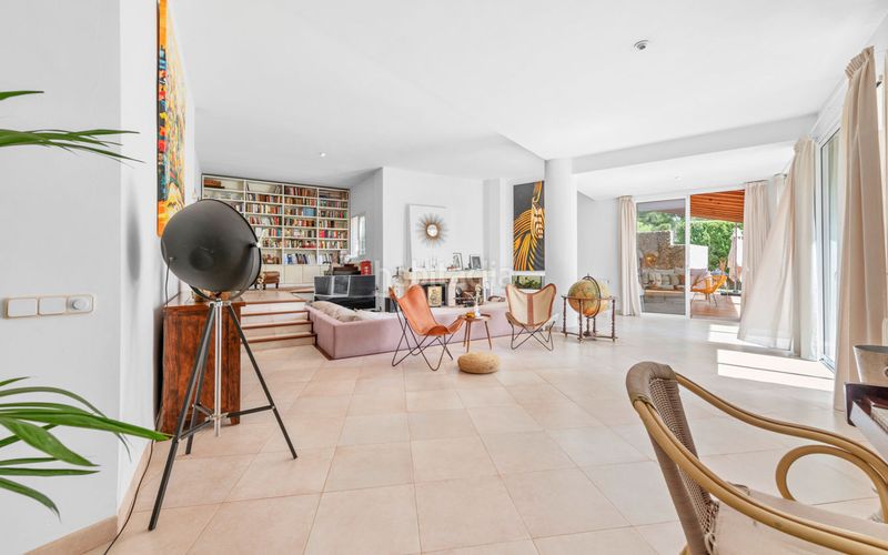 Foto 820b00e9-d4e5-40e0-ac35-89dcc549030f. Masía chalet familiar de una sola planta con zona exterior bien cuidada en santa ponsa en Calvià