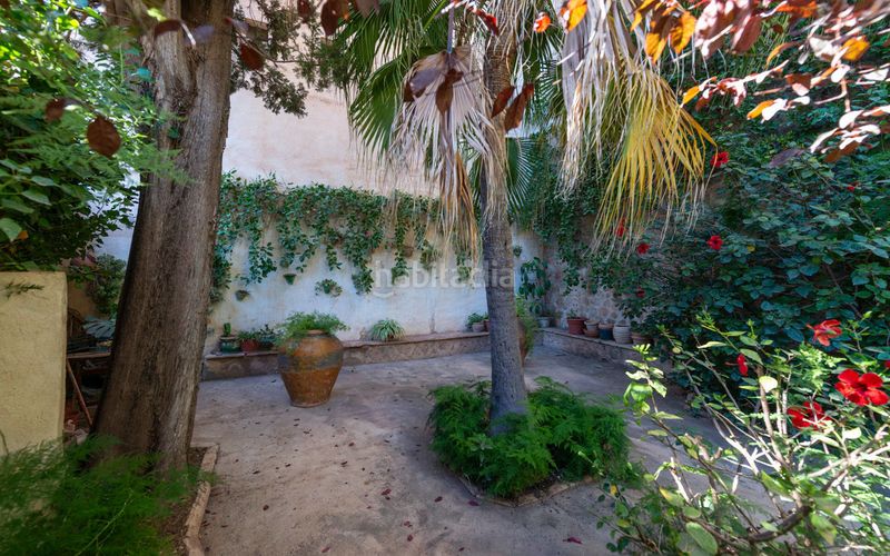 Foto 18bd3b85-4422-43b0-9d49-c21df25b32e9. Casa  señorial con jardín y garaje en Sóller