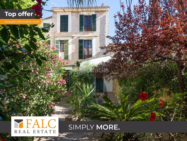 Foto dfd29d78-c4a1-40b8-a7b5-d4b6ffbe2358. Casa  señorial con jardín y garaje en Sóller