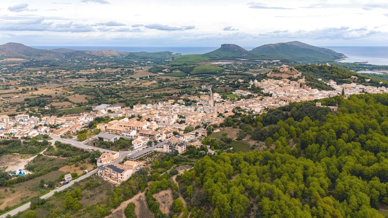 Foto 14a28555-fd8c-400b-b6b4-1349f5ac5728. Terreny residencial a Capdepera poble Capdepera