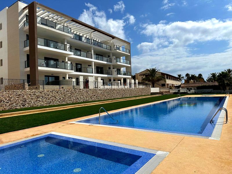 Foto 7ddb58b5-f592-4fb3-925c-bb605c371656. Planta baixa amb calefacció aparcament piscina a Capdepera