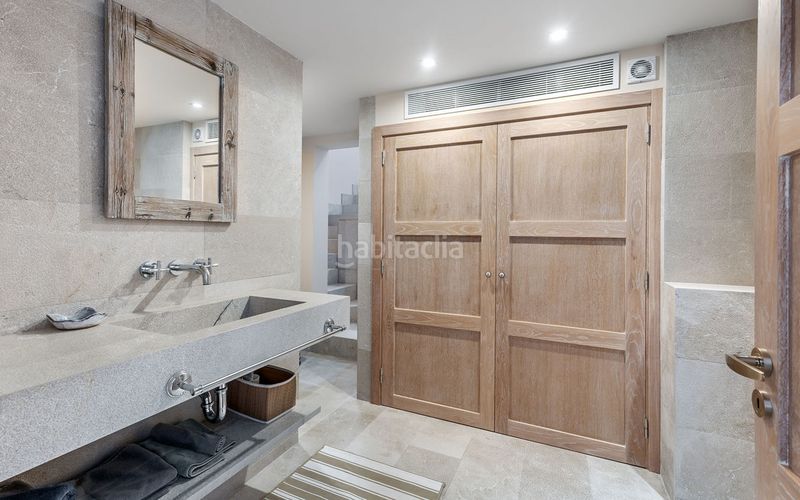 Foto 4f8b2059-7977-4ad3-91f5-f93e2f93d2a0. Masia amb calefacció aparcament piscina a Pollença poble Pollença