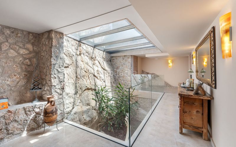 Foto ff288e5c-65e3-4f11-a467-ac724a6378aa. Masia amb calefacció aparcament piscina a Pollença poble Pollença