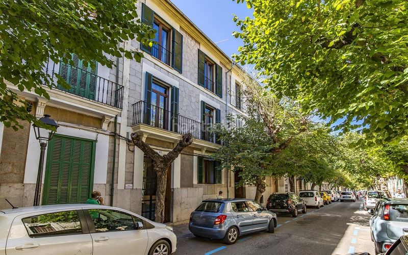 Foto 874d4fbf-6045-4c53-86f4-7844a7fef4ae. Casa amb calefacció aparcament a Sóller