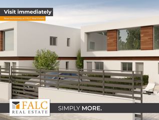 Casa a schiera in Los Almendros. 2 casas adosadas de 3 dormitorios con opción de piscina privada