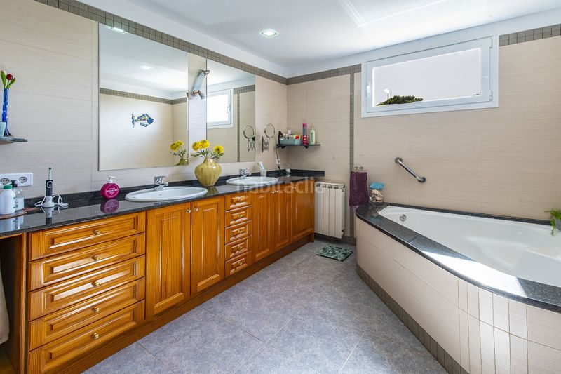 Foto b3e37cbf-4309-4ce8-81e1-7c5b0831493a. Casa aparellada a Badia Blava-Badia Gran-Tolleric Llucmajor