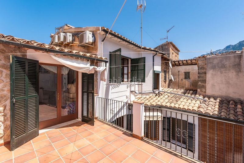 Foto 0d9b35d7-834a-4e19-bb3f-ae33d49a8630. Casa amb aparcament a Sóller