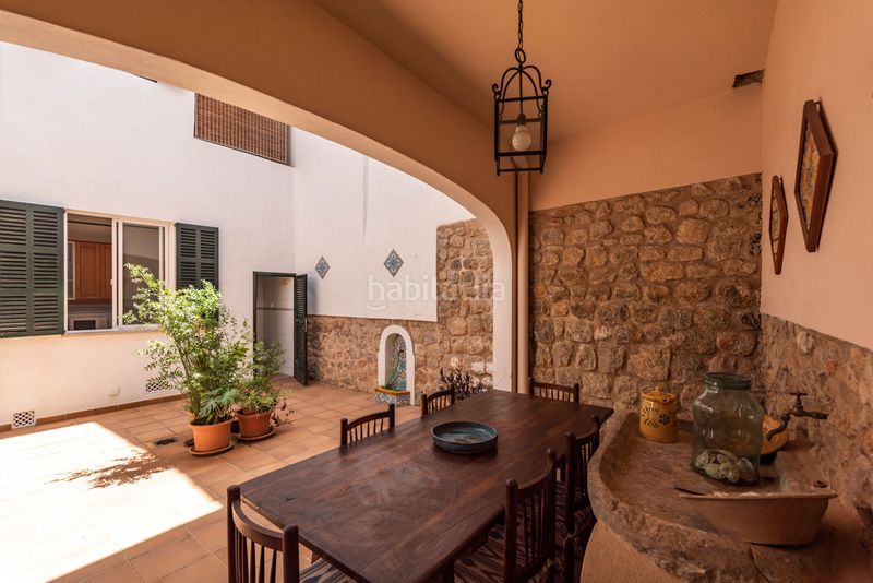 Foto a4a14b77-3eaa-4ee1-b52e-8901b5395bc3. Casa amb aparcament a Sóller