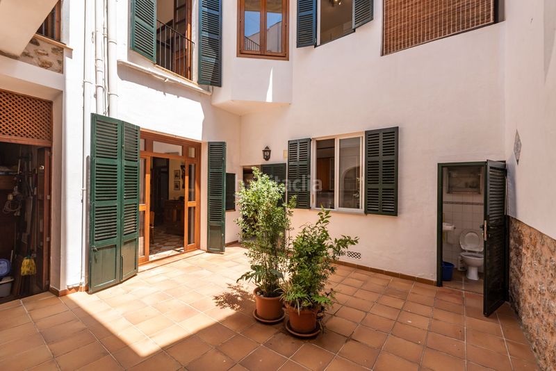 Foto aab78a36-d911-4a6e-8151-9a7f2a2b095e. Casa amb aparcament a Sóller