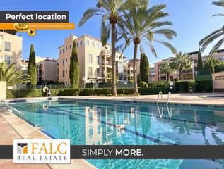 Apartament a Es Portixol-Es Molinar. Portixol calidad de vida con piscina, jardín y un toque mediterr