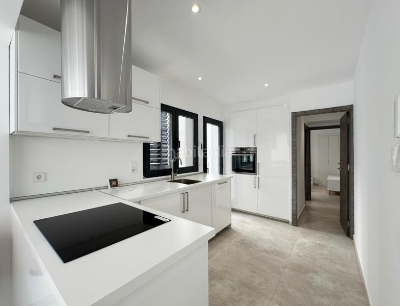 Foto d6bab7bf-9a3d-4569-9895-d6ec0538154b. Casa a S´Arenal Llucmajor