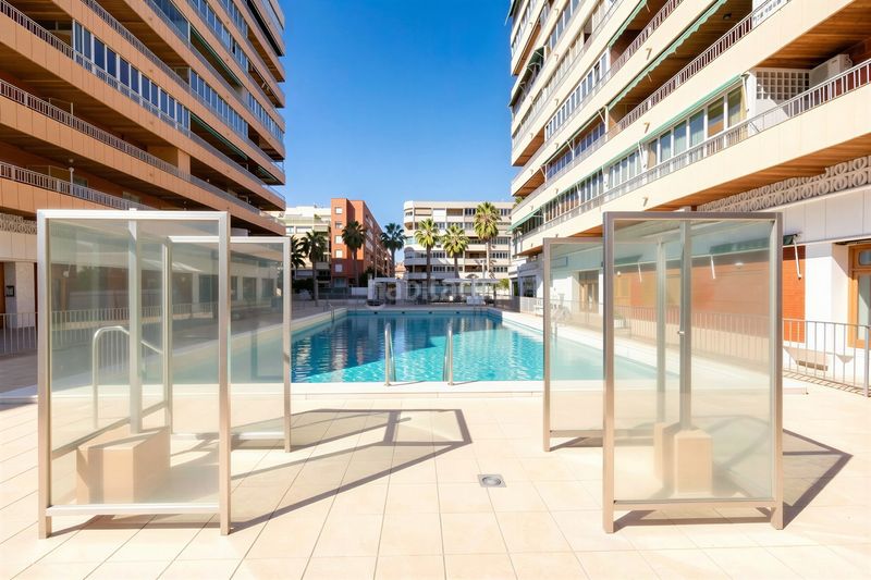 Foto 04556f2b-59c6-4e93-98df-5bd1dec928ec. Àtic amb piscina a El Acequión Torrevieja