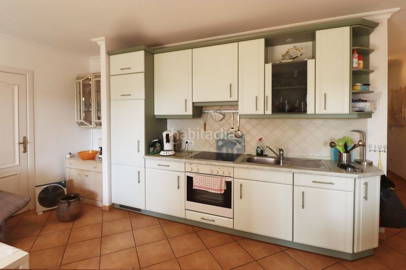 Foto 2d70fd92-6768-4f9a-b78c-baae6708750f. Planta baixa amb piscina a Calvià poble Calvià