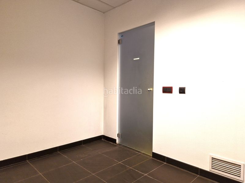 Foto f2ea44cf-0228-4adb-8b22-116b8207a202. Edifici a Bons Aires Palma de Mallorca