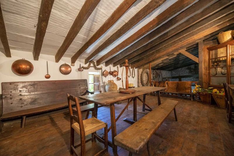 Foto 7c701db6-1503-431d-9933-0c52d74a5acb. Edifici a Escorca