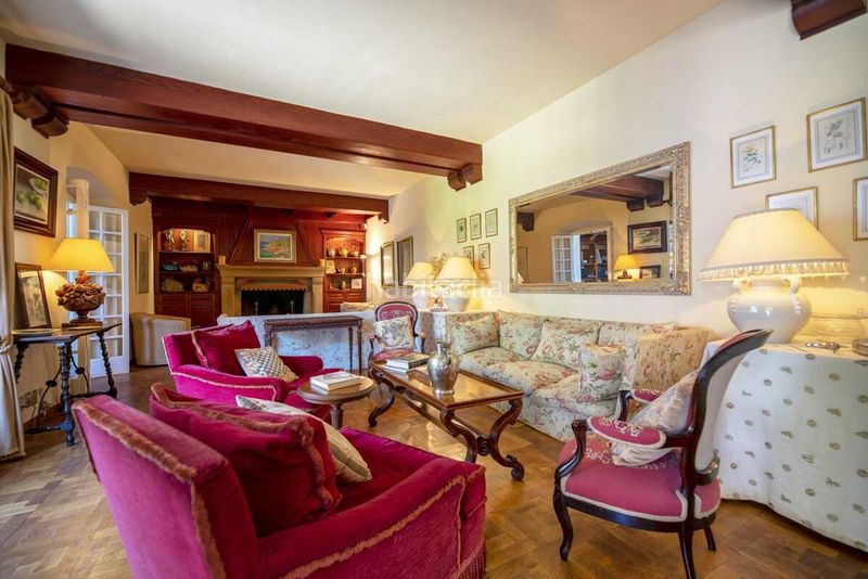 Foto d070a123-35af-4786-b6d6-53220acd7f78. Edifici a Escorca