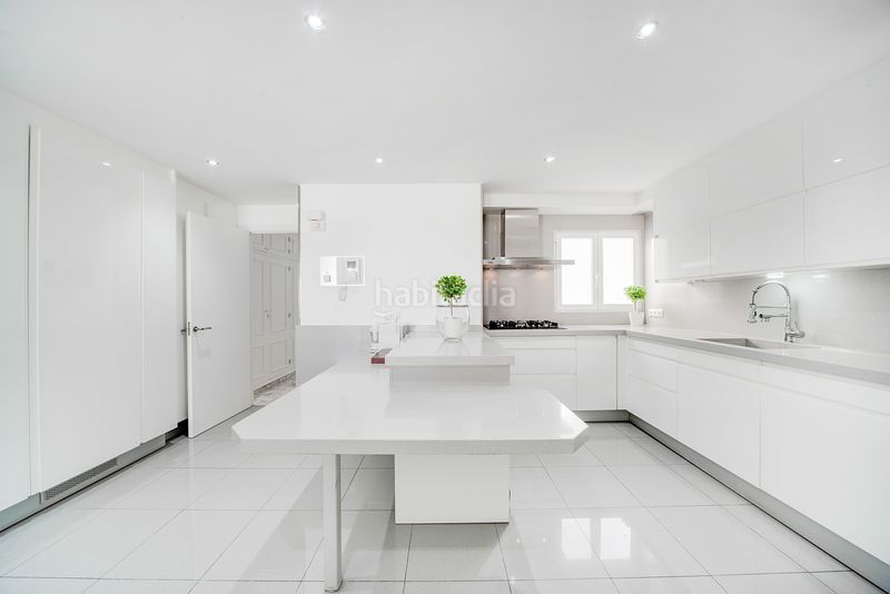 Foto 003fe1ab-8149-4abf-ad9c-ec4d46814c72. Àtic amb aparcament piscina a Son Armadams Palma de Mallorca