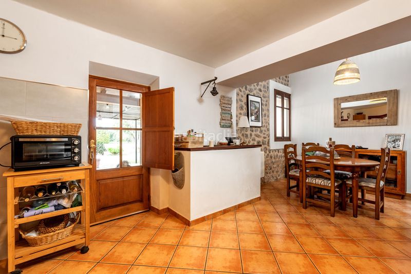 Foto c3277a6e-1cca-42eb-b2b3-e6650094d7d6. Masia amb piscina a Sóller